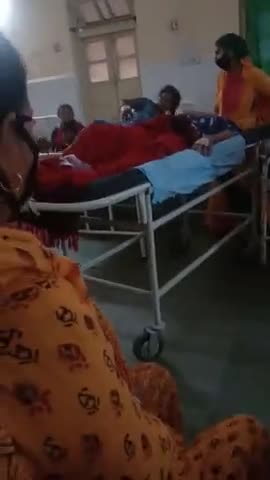 हुज़ूर: sultaniya hospital me sharmsar krne wali baat hoi Paise na dene pr ek bistar me do maris ko rakha gaya #shifuji #shivraj