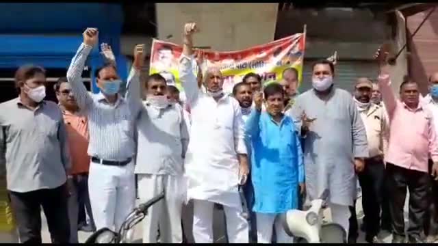 सहारनपुर: विजय टॉकीज रोड स्थित कार्यालय पर प्रसपा कार्यकर्ताओं ने सरकार द्वारा लाए गए कृषि बिल के विरोध में किया प्रदर्शन #प्रसपा