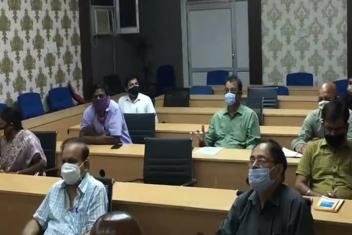 हज़ारीबाग: हज़ारीबाग समाहरणालय सभागार में सीएसआर संबंधी बैठक हुई संपन्न #सीएसआर
