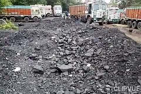 बेरमो: सीसीएल की गोविंदपुर परियोजना से हुआ 250 टन कोयले का उत्पादन, कामगारों में हर्ष #सीसीएल