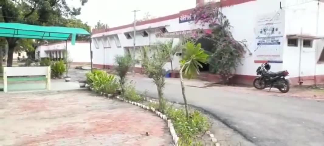 लालगंज: लालगंज कोतवाली क्षेत्र के पूरे बछऊ गांव के रहने वाले युवक के खाते से ₹25,000 हैंकर्स ने किए खाते से पार #साइबर_ठगी