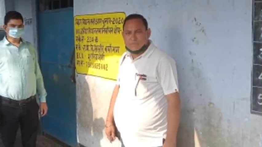 दरौंधा: दरौदा प्रखंड विकास पदाधिकारी ने हड़सर, कोथुवा और सिरसाव पंचायत के मतदान केंद्रों का किया निरीक्षण #बीडीओ #चुनाव