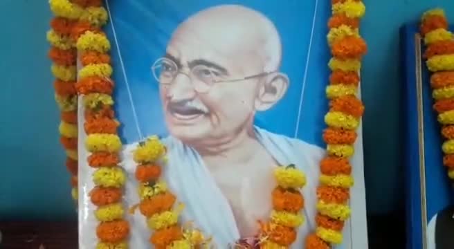 राजनांदगांव: कांग्रेस भवन में मनाई गई महात्मा गांधी और पूर्व प्रधानमंत्री लाल बहादुर शास्त्री की जयंती #गांधी_जयंती #शास्त्री_जयंती