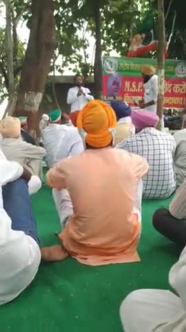 जो हथियारों और बलात्कारियों को बचाएगी, वह पार्टी दोबारा सत्ता में नहीं आएगी। 
#AntiFarmersLaw
#HathrasHorrorShocksIndia