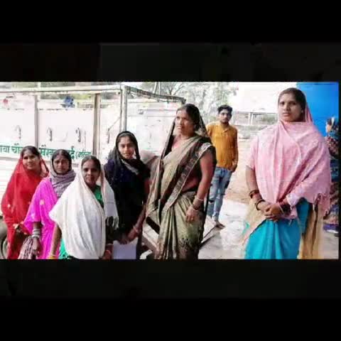विष्णुगढ़: विष्णुगढ़ में लॉक डाउन में महिलाओं ने दिखाया झाड़ू बनाने का हुनर, प्रतिदिन बनाए जाते हैं 60-70 झाड़ू #आत्म निर्भर