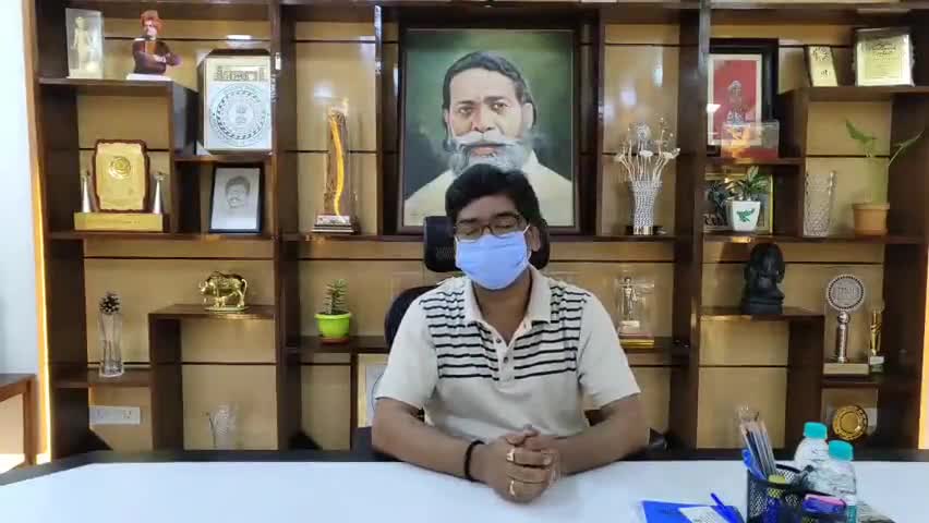 हाज़ी साहब का हमारे बीच से यूँ चले जाना, हम सभी के लिए हृदयविदारक और मर्माहत करने वाला है- #मुख्यमंत्री_हेमंत_सोरेन