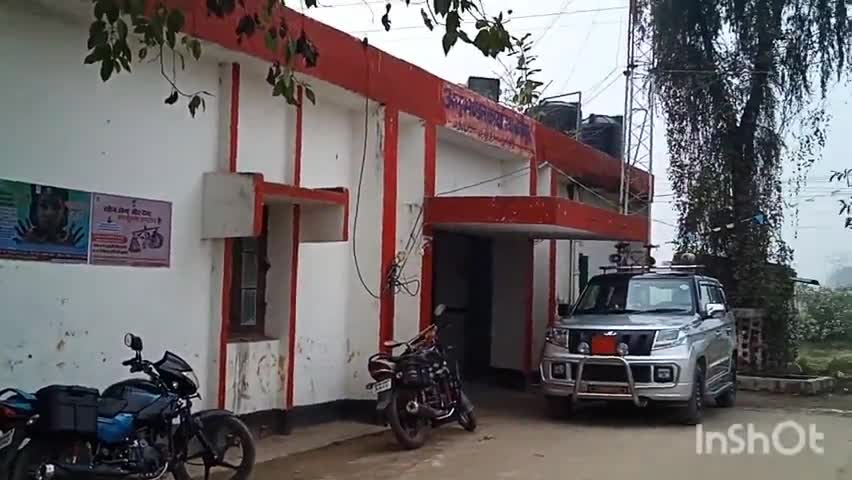 बेनीपुर: अनुमंडल कार्यालय बेनीपुर में SDO प्रदीप कुमार झा ने अधिकारियों के साथ की बैठक #एसडीओ