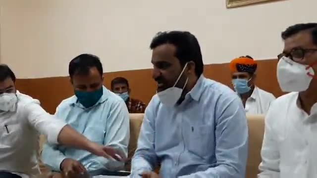 जोधपुर: आरएलपी सांसद हनुमान बेनीवाल ने पूर्व व वर्तमान सरकार को लिया आड़े हाथों, कहा - बलात्कारियों का हो एनकाउंटर #आरएलपी