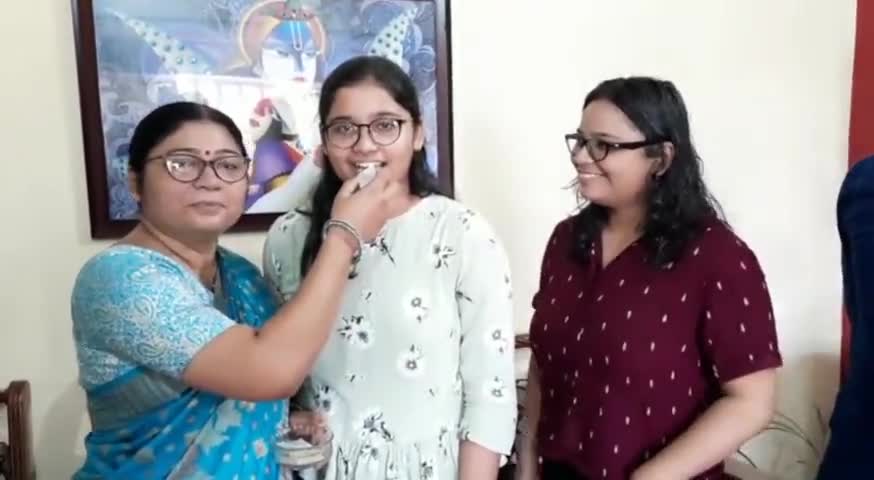 धनबाद/केंदुआडीह: जेईई एडवांस परीक्षा में झारखंड में दूसरा स्थान लाने वाली धनबाद की अनुष्का बनना चाहती हैं IAS #जेईई