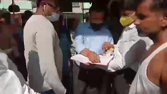 सेवराई: भदौरा बाज़ार में बिजली विभाग के अधिकारियों ने चलाया चेकिंग अभियान, कार्रवाई से लोगों में दहशत #बिजली_चोरी