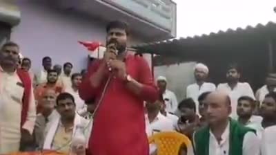 डुमरांव: अजित कुशवाहा का जोरदार भाषण , सरकार पर बोला हमला #mahagatbandhan 
#rjd 
#cpiml 
#buxar