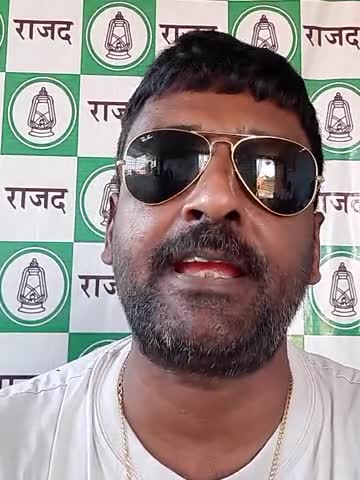 राजधानी पटना में एक और गैंगरेप , लड़की की हालत गंभीर ,अस्पताल में पीड़ीता मौत से संघर्ष कर रही
#nitish_ko_sharm_nahi_aati