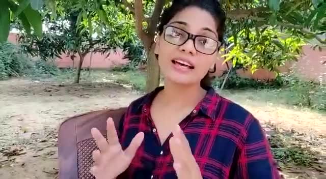 बिधानसभा के बा बिहार में चुनउवा
जमके चलेला नमकीन दारू पउवा...      
#चुनाव_गीत
#नेहा_सिंह_राठौर#bihar