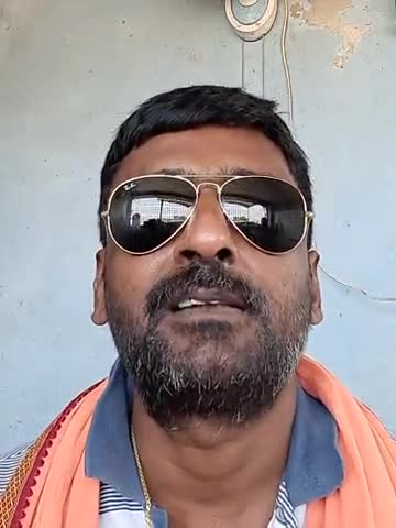 यो ध्रुवाणी परित्यज्य: अध्रुवाणी निषेवते .....

सच को छोड़कर जो झूठ के पीछे भाग रहे ऐसे लोगों को लेकर कहा गया था
#jairjd
