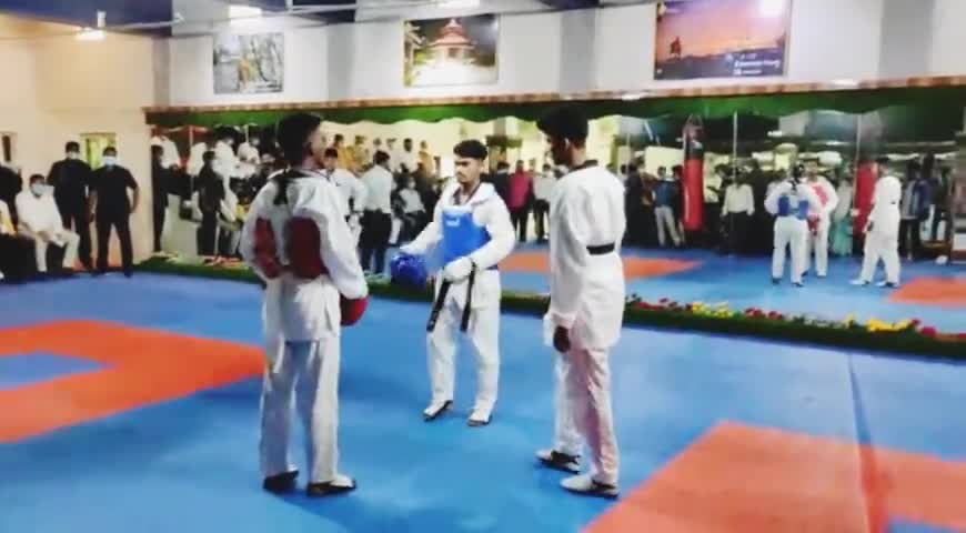 जशपुर: जशपुर कोरोना काल में बंद पड़े ताइक्वांडो प्रशिक्षण हुआ प्रारंभ बालिकाओं को दिया जाएगा विशेष प्रशिक्षण #ताइक्वांडो