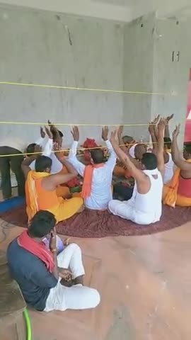 देवीपुर: आज तीसरे दिन हुई माँ #चंद्रघंटा की
पूजा #अर्चना।