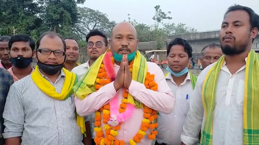 किशनगंज: *राजवंशी विकास समिति के सचिव मोहन सिंह लड़ेंगे किशनगंज विधानसभा क्षेत्र से निर्दलीय चुनाव। #bihar_election_2020
