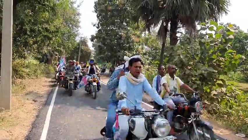 सोनो: #जमुई से जाप प्रत्याशी #मोहम्मद_शमशाद_आलम ने किया बरहट प्रखंड मे #रोड_शो ।

#BiharElections2020 #JAP4bihar
