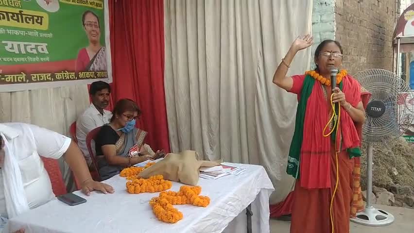 #ShashiYadavForDigha181

इस  रोज़गार मांग रहा है बिहार, नहीं चाहिए जुमला। 

दीघा को मिलेगा रोजगार।