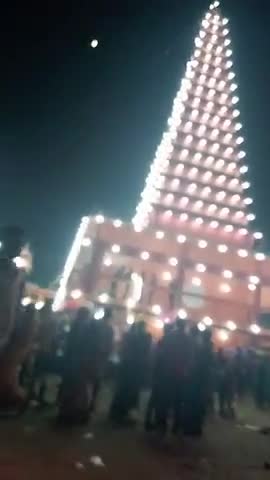 कल्याणपुर: #कल्याणपुर. जटमालपुर के महादेव अस्थान मंदिर को देखिए कितने अच्छे से सजाया गया है इस मंदिर में दुर्गा पूजन भी होता है