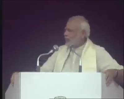 #बिहार_चुनाव 5 साल पुराना वीडियो मोदी का संभाल कर रखा था। झांसे में ना आएं। #fekumodi #feku #bihar #biharelection