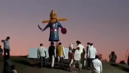 अलीराजपुर: बुराई पर अच्छाई की जीत,अलीराजपुर के दशहरा मैदान पर हुआ रावण दहन#दशहरा#रावण_दहन