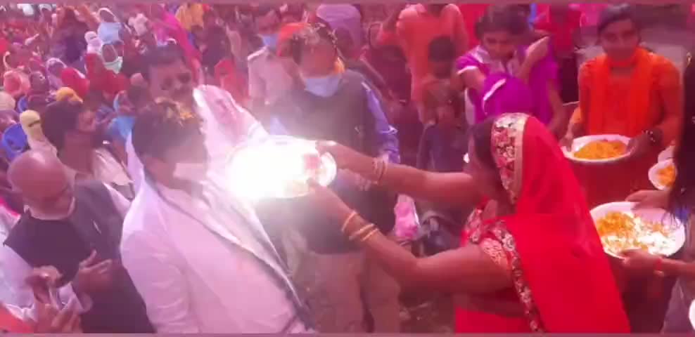 #कुचायकोट में माननीय विधायक श्री अमरेन्द्र कुमार पांडेय जी के चुनावी कार्यक्रम में शामिल हुआ एवं सभा को संबोधित किया।