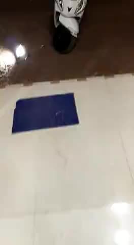 बेमेतरा: आज जिला बेमेतरा शहर में शाम 7 बजे के आसपास किसी गाँव से  चलती ट्रैक्टर में पैरे में लगी आग।।
-साकिर #इंटेलीजेंसी #खतरनाक