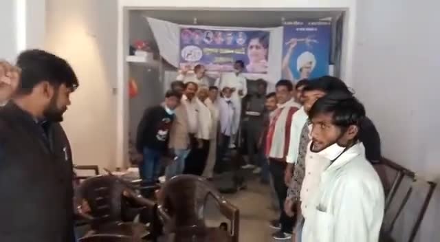 इंदौर: #बहुजन_समाज_पार्टी से राम जी गौतम को राज्यसभा सदस्य चुने जाने पर #BSP #इंदौर जिला कार्यालय पर सभीको बधाई देते हुए #DARYS