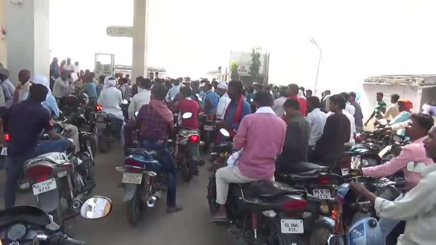 मधेपुर: rakesh Yadav ji ke chunabi रैली में bike rod show #rakesh Yadav
#jan chatna क्रांति manch laufa