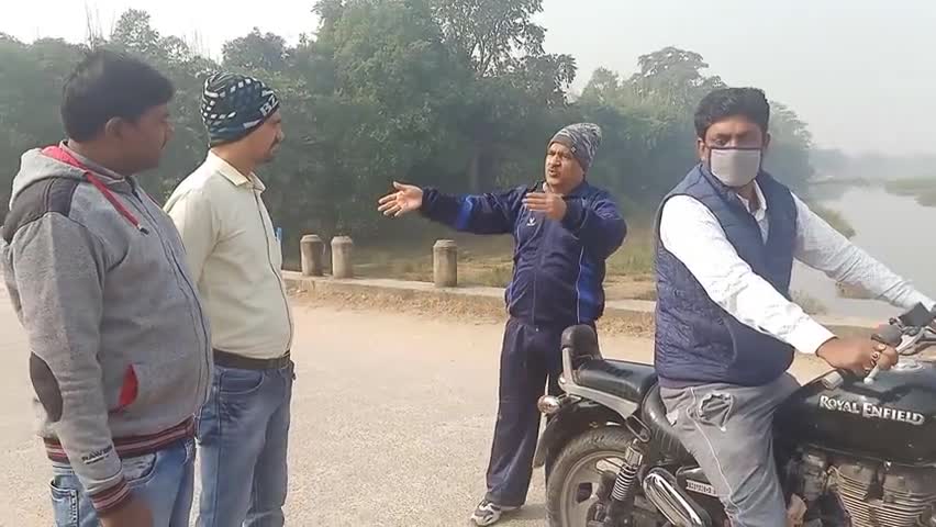 गढ़वा: शहर के दानरो नदी के किनारे बनेगा मिनी बाईपास, अधिकारियों ने किया स्थल का निरीक्षण #बाईपास