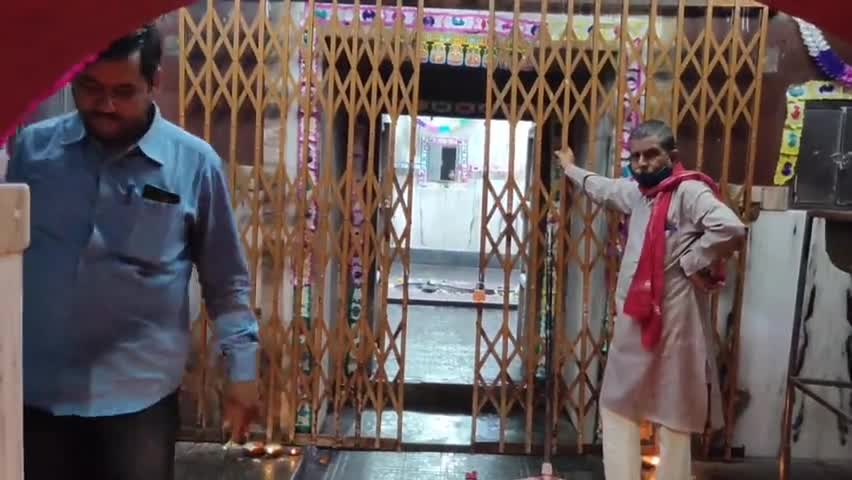 जरमुण्डी: विश्व विख्यात फौजदारी दरवार बाबा बासुकीनाथ धाम में आज दीवाली की काफी धूम देखी गई  #बासुकीनाथ