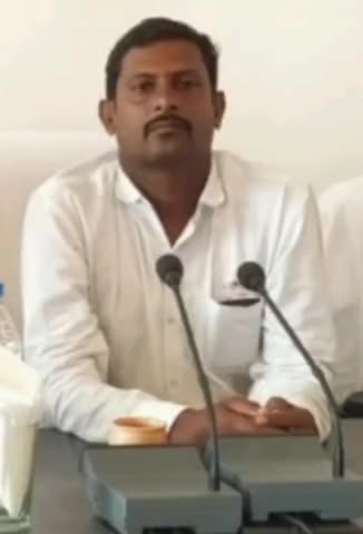 डंडा: डंडा प्रमुख ने शासन द्वारा छठ पूजा को लेकर जारी गाइडलाइन्स का किया विरोध #झारखंड_सरकार