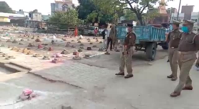 देेेवरिया: छठ त्यौहार के दृष्टिगत पुलिस अधीक्षक देवरिया  द्वारा घाटों का किया गया निरीक्षण 
#टीवी भारत