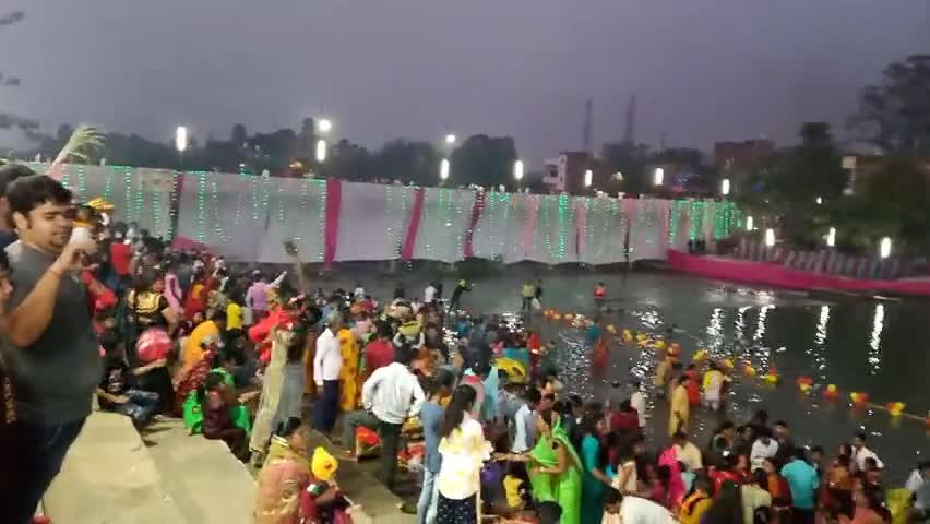 जहानाबाद संगम घाट पर मनाया गया छठ पर्व सभी ने किया सूरज भगवान की पूजा #जय_छठी_मैया #छठ_महापर्व