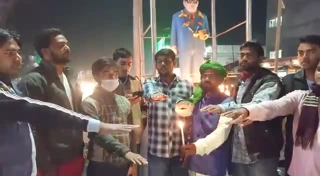 पंचानपुर में युवओं ने संविधान दिवस मनाया
संविधान की प्रस्तवना पढा गया
#संविधानदिवस
