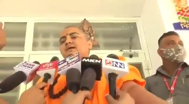 #साध्वी_प्रज्ञा ने की #लव_जिहाद पर
#फाँसी_की_माँग।