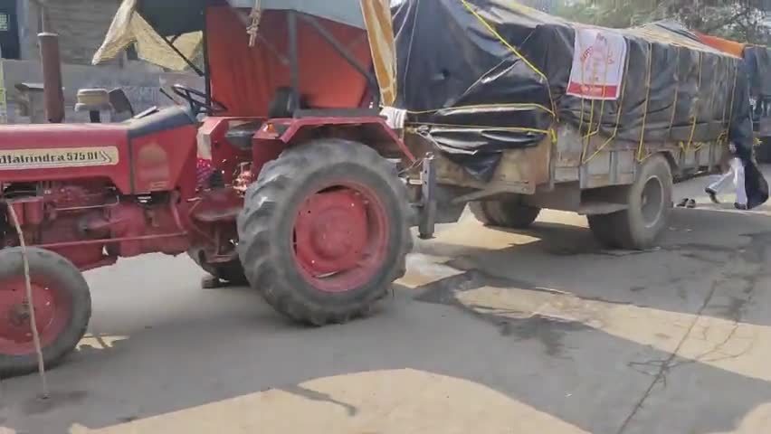 राई: एक बड़े धरने के लिए किसानो की पूरी तैयारी का जायज़ा, आखिर कब तक बंद रहेंगे बॉर्डर
#kisanandolan #modi #farmbills2020
