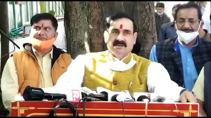 ग्वालियर गिर्द: #BhopalGasTragedy की 36वीं बरसी पर मैं इस भीषणतम दुर्घटना में काल-कवलित हुए बेगुनाह नागरिकों को विनम्र श्रद्धांजलि