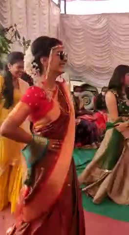 दुल्हन की ऐसी धमाकेदार एंट्री क्या कभी देखी है आपने? 😍
#bride 
#दुल्हन
#सैंया_सुपरस्टार