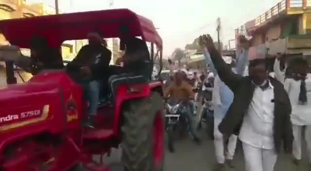 #खरगौन मध्यप्रदेश।
जय जवान #जय_किसान।
#काला_कानून वापस लो।