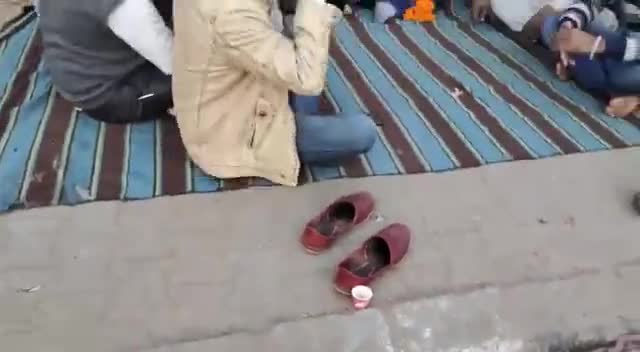 सांगानेर: राजस्थान में कोचिंग स्कूल कॉलेज को प्रारंभ करने के लिए सांगानेर गोशाला पर धरना प्रदर्शन#school ﻿#coaching #collage