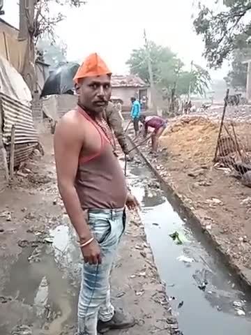 मोहन बड़ोदिया: मोहन बड़ोदिया गंदी चोक के नाले की गंदगी﻿#123