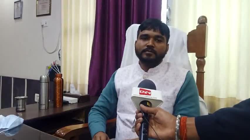 कोल: अलीगढ़ महापौर के कार्यकाल को हुए 3 साल, क्या बोले अलीगढ़ के नगर आयुक्त #IAS प्रेम रंजन सिंह 
#Aligarh #UP #MAYOR