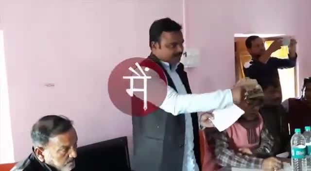 सीमांचल, CO पर भड़के #जोकिहाट के ए_आई_एम_आई_एम विधायक जनाब #शाहनवाज_आलम साहब #म्यूटेशन के नाम पर रुपया क्यु वसूला जा र