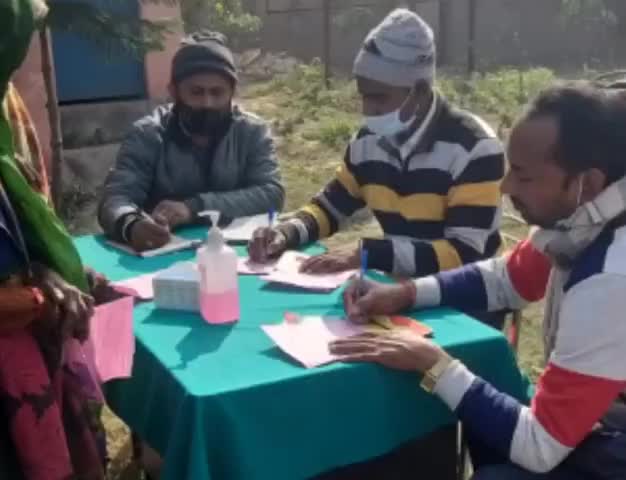 पूर्णिया पूर्व: झुन्नीकला पंचायत में मुखिया जी #कुंदन कृष्ण मोहन के नेतृत्व में आंख जांच शिविर का आयोजन किया गया