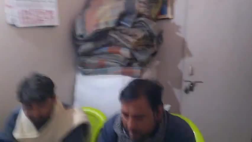 किरतपुर: किरतपुर ठंड को लेकर गरीब निस्सहाय व लाचार व्यक्तियों को कंबल देने के लिए अनुमंडल से दिया गया आवंटन #आवंटन