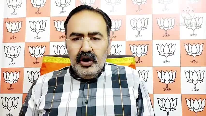 कहते हैं कि किसान आंदोलन है!  भोले किसान को बरगला कर लाए हैं,  सबूत के साथ कहता हूं कि यह कांग्रेस, वामपंथी.. #कृषि_बिल
