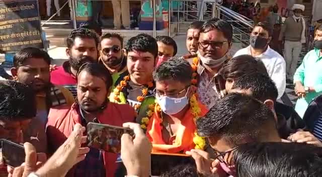 #पुष्कर : #भाजपा युवा मोर्चा के प्रदेशाध्यक्ष हिमांशु शर्मा एक दिवसीय पुष्कर दौरे पर रहे।
#bjym #ajmer #bjp