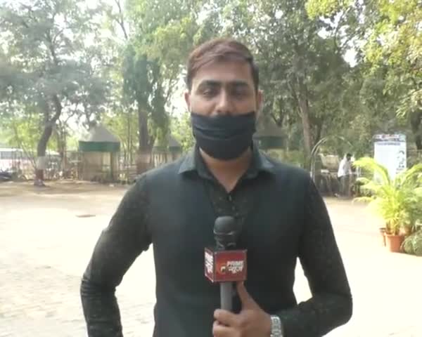 रायपुर: नए साल में #Raipur शहर में बढ़ने वाली भीड़ के बीच #VIP मूवमेंट की सुरक्षा के लिए #Police जवानों की विशेष #ट्रेनिंग हो रही।